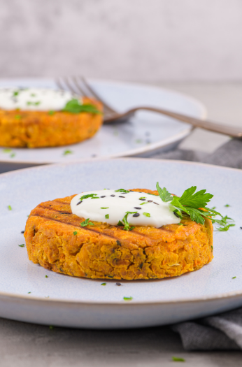 Burger di Lenticchie con Salsa allo Yogurt